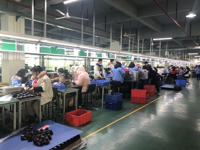 上班第一天 全力拼經濟丨冷水灘:企業訂單來勢好 奮力跑出“加速度”